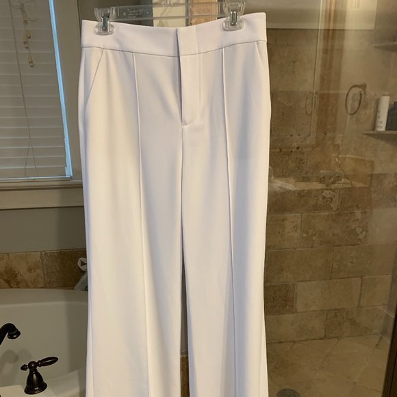 Alice + Olivia high-waist, wide leg pants.. NWT. - Picture 5 of 8